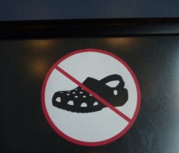 no crocs